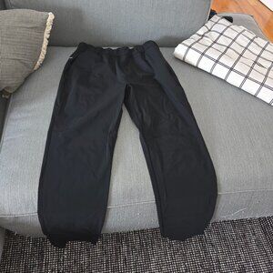 Vuori Miles Ankle pants medium, black, womens, worn 2x